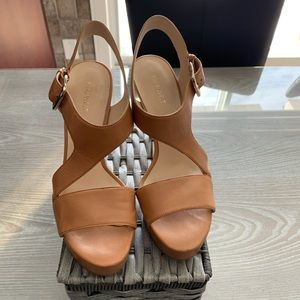 🌸HOST PICK 🌸 Nine wear sandals